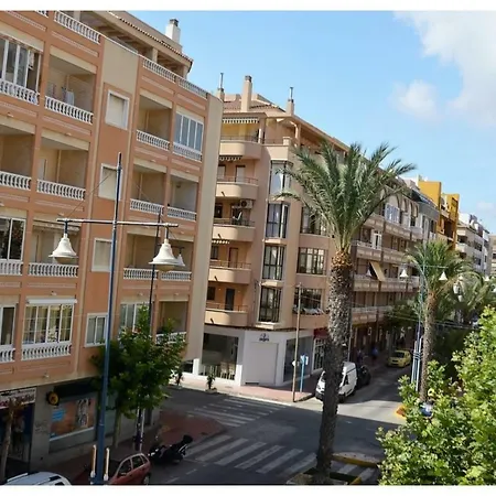 Apartment 22 Just Beach *