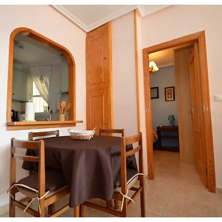 22 Just Beach Apartment *